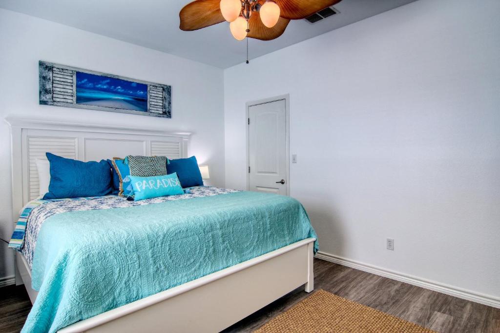 Palm Bay Condos image 6